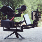 IDOLCAM 4X Pro mounted on smartphone
