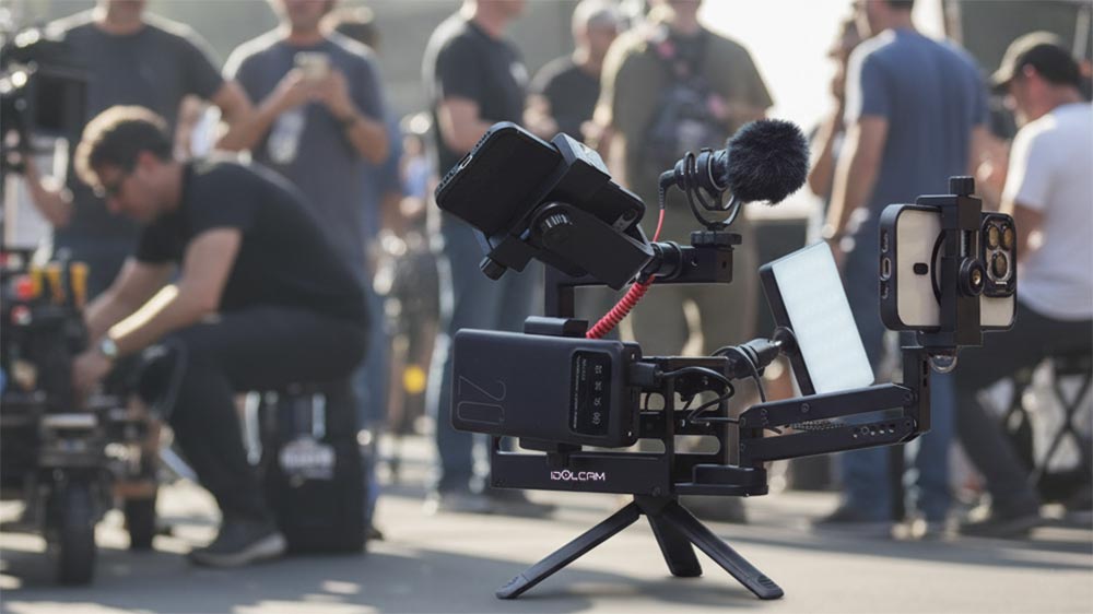 IDOLCAM 4X Pro producing smooth, stable handheld footage